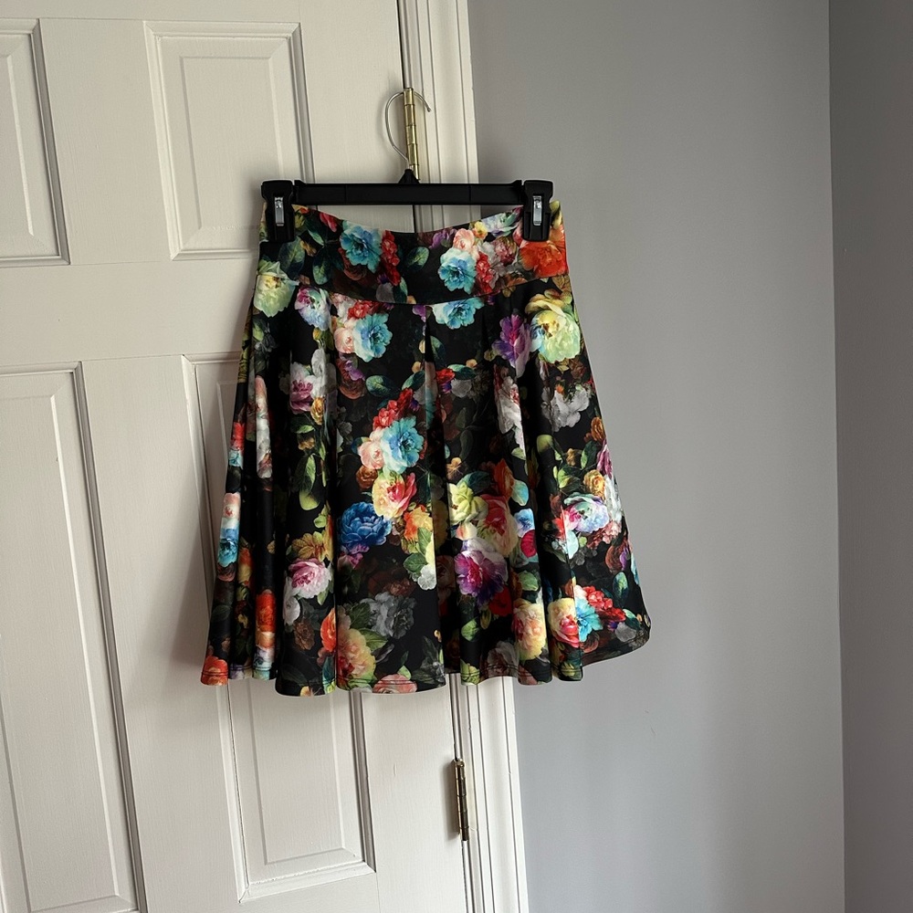 Design Lab floral skirt